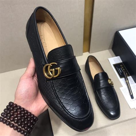 fake gucci 2017 fall men's|gucci men's dive shoes.